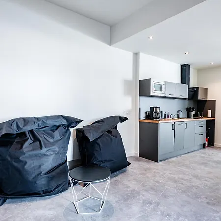 Wohnen Im Ehemaligen Schiessstand Apartamento Colónia